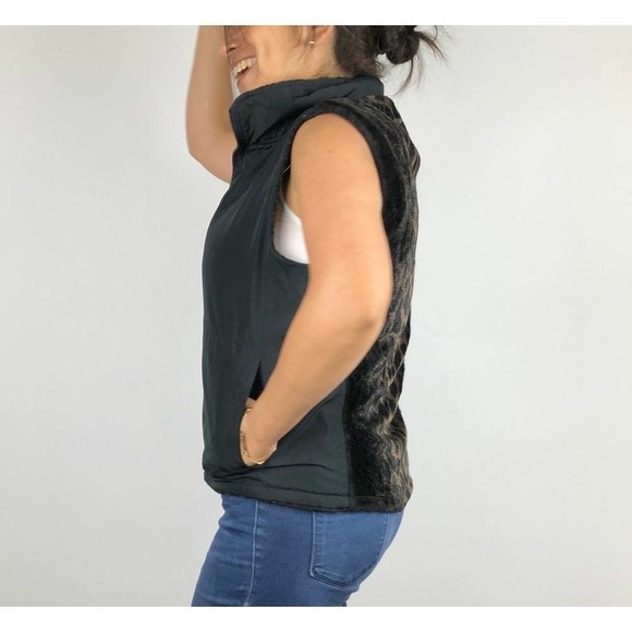 Haley Womens Reversible Vest Medium Black & Brown Animal Print Pockets Outdoors - Picture 4 of 7